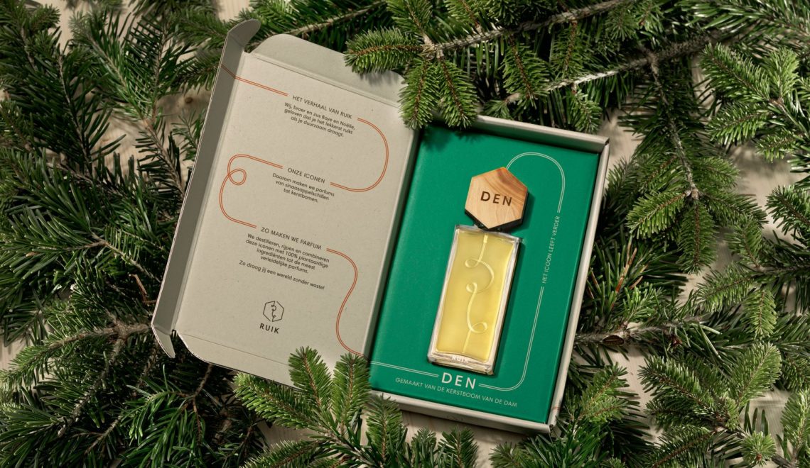 In dit parfum schuilt de ziel van de 90-jarige kerstboom op de Dam
